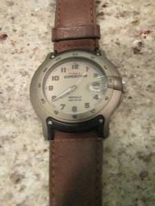 lot 19 image: Timex Expedition Mens Watch