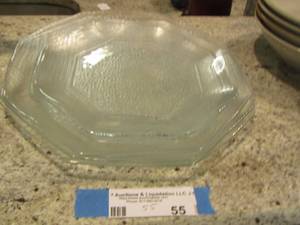 lot 55 image: clear glass saucers and dinner plates