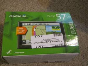 lot 184 image: Garmin Nuvi 57lm GPS maps