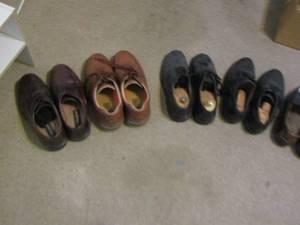 lot 201 image: qty 5 pairs of mens shoes size 10 12