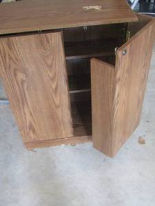 lot 158 image: STORAGE CABINET - double door swinging doors