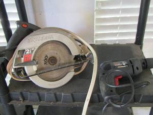 lot 177 image: Skilsaw 2 18 hp, 38 variable speed reversible drill
