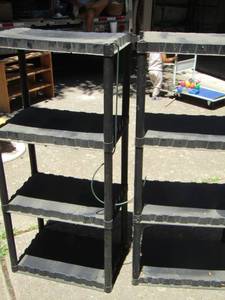 lot 284 image: 3 tier black plastic shelves   QTY 2