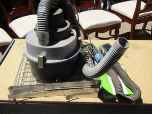 lot 291 image: mini shop vac