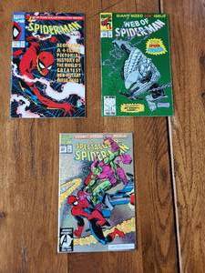 lot 34 image: Marvel Comics - Spider-Man #1 of 4 collectors item issue, #100 Giant size Web of Spider-Man, and #200 Giand size The Spectacular Spider-Man