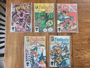 lot 73 image: Marvel Comics - Vintage 60 cent - 1980s - Fantastic Four - #s 270,271,272,273, and 274