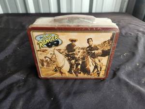 lot 85 image: Vintage Lone Ranger metal lunch box