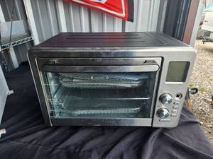 lot 126 image: Emeril Lagasse power airfryer 360XL deluxe