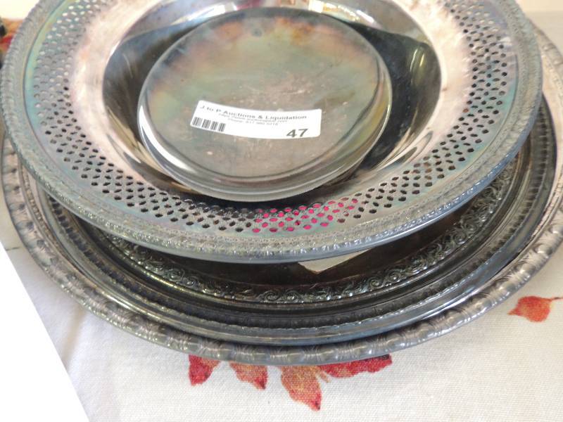 lot 47 image: H.E Sheffield Silver EPC made in US...
