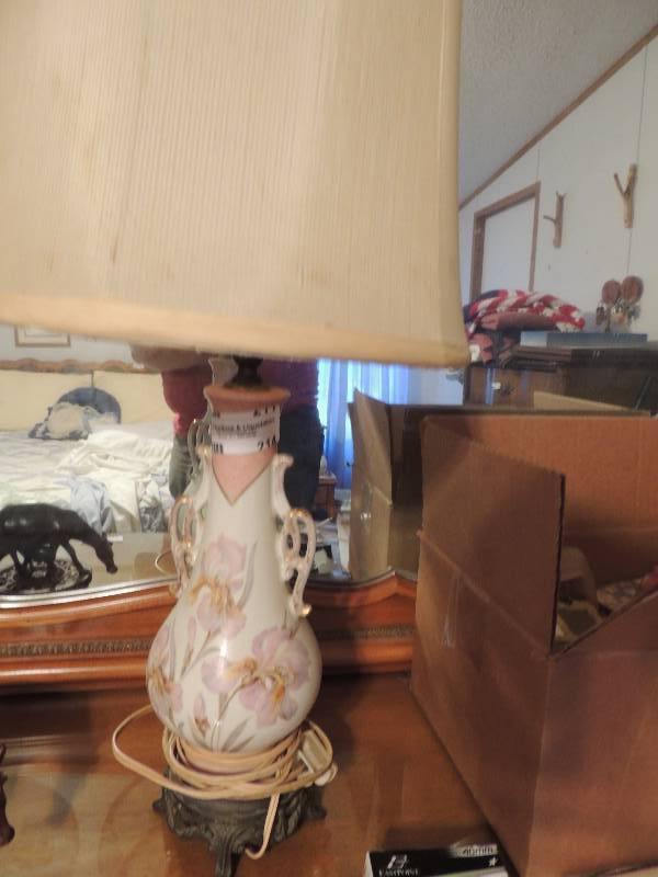 lot 414 image: Vintage Leviton  lamp  - painted wi...
