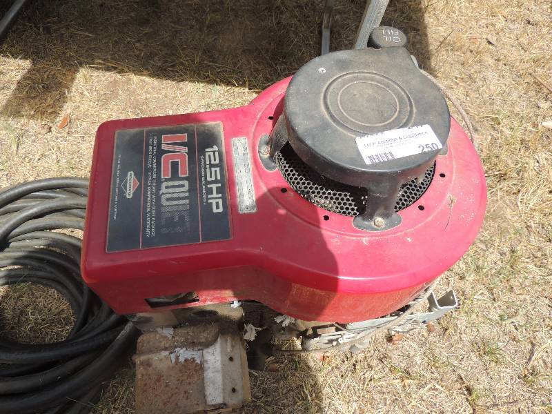 lot 250 image: 12.5 HP IC quiet motor unknown wor...