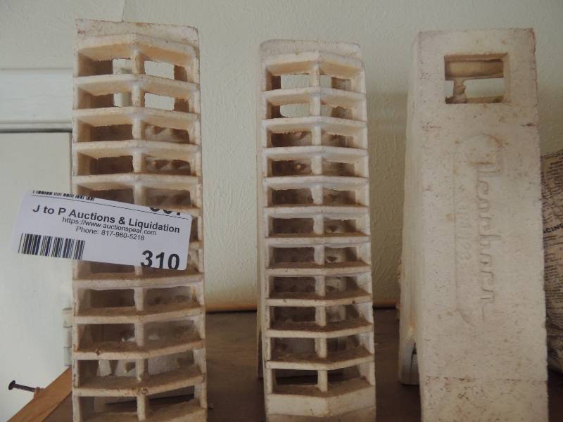 lot 310 image: DEARBORN - HEATER BRICKS...