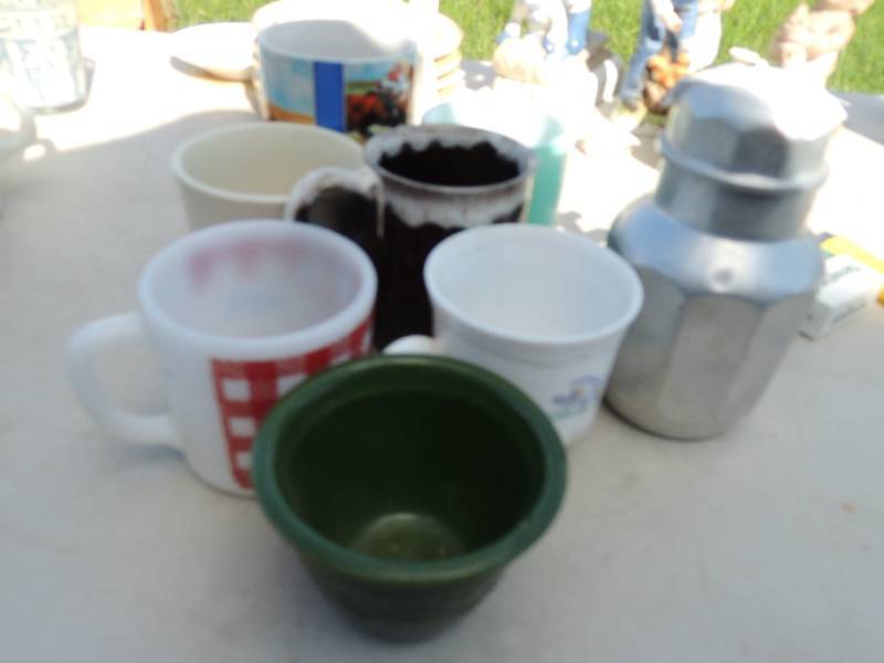 lot 483 image: 7 coffee mugs and tin kettle...