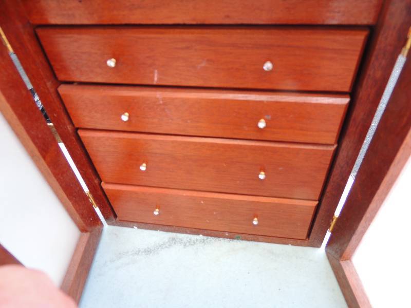 lot 511 image: Vintage jewelry box and frame...