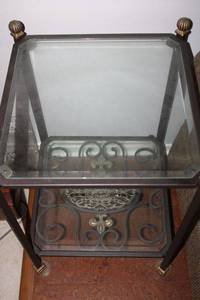 lot 33 image: 2 Tiered glass top end table with metal frame - 18 x 19 x 29