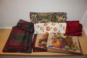 lot 53 image: Thanksgiving and grape style placemats, dark red or burgundy table linens