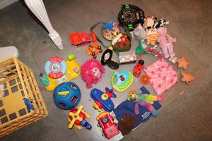 lot 66 image: Toys