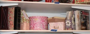 lot 68 image: Pink storage boxes, magazine file holders and binders