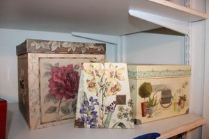 lot 69 image: Decorative storage boxes