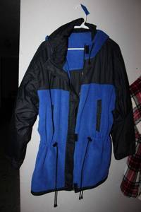 lot 87 image: Winter coat blue and black