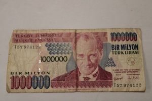 lot 145 image: Foreign currency-- Turkish million Lira banknote