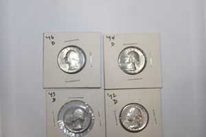 lot 132 image: US currency-- 1970s quarters