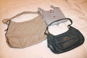lot 156 image: Leather purses, see photos