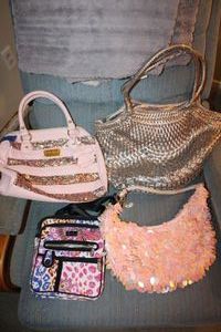 lot 158 image: Pink and taupe purses, see photos