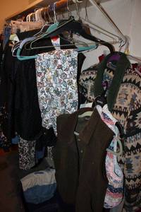 lot 163 image: Generous amount of womens clothes includes suit jacket
