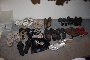 lot 169 image: Womens shoes, see photos