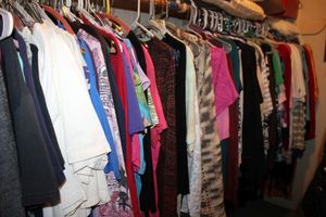 lot 170 image: Generous amount of womens clothes , see photos