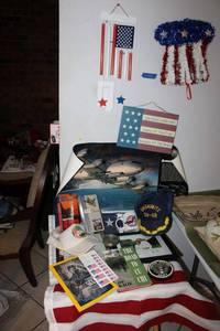 lot 194 image: Patriotic and flag lot, see photos