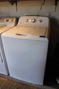 lot 260 image: GE washing machine model GTW335ASN2WW