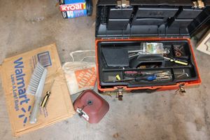 lot 280 image: Toolbox and tools as shown