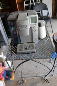 lot 287 image: Patio side table, coffee maker and coffee grinder (untested)