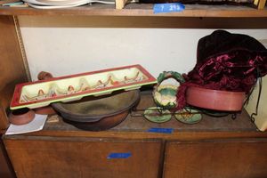 lot 299 image: Mexican food serving tray, tortilla warmers, stoneware bowl and more