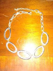 lot 113 image: Jewelry silver chain link necklace