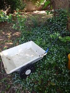 lot 321 image: EZ cart wheelbarrow