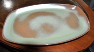 lot 75 image: Frankoma Serving platter, has 1 small Chip