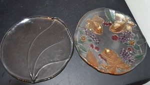lot 77 image: Mikasa Serving Platters