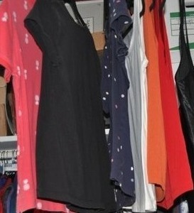 lot 132 image: SevenSize Small Womens Short SleeveSleeveless Blouses Including Issacc Mizrahi and Others