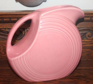 lot 186 image: Fiesta Made in USA ceramic Pitcher