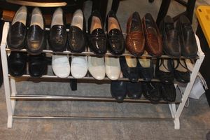 lot 161 image: Ladies size 7 shoes, Rack not included