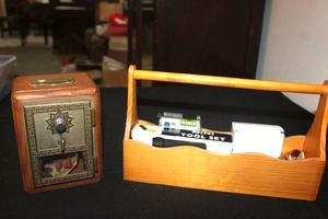 lot 194 image: Small tool caddy with a variety of small tools and a Vintage Retired Mailbox