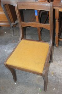 lot 312 image: Vintage Dinette Chair