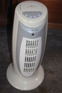 lot 327 image: Air Tech Portable Cooling Fan