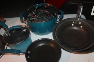 lot 337 image: Rachel Rays Pots and Calphalon Pans&nbsp&nbsp