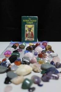 lot 1 image: Tarot cards unopened and Crystals stones