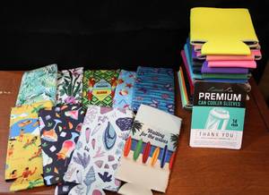 lot 5 image: Lot of koozies
