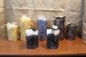 lot 38 image: Lot of candles